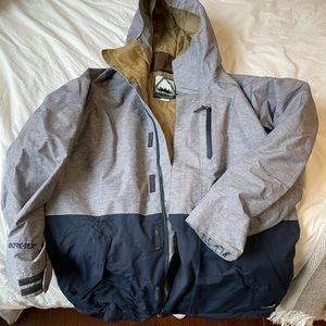 Men’s small Burton Gore-Tex jacket